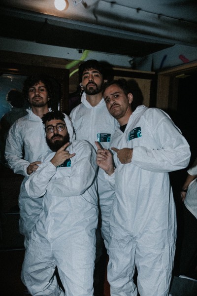 Quase Famosos "Word" Tour: Ao vivo em Carapicuíba — foto 11